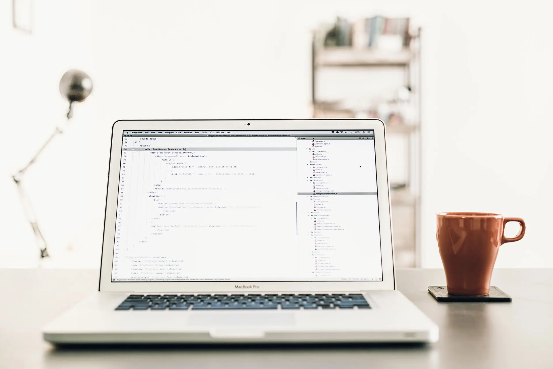 JavaScript: implementare la funzione ucfirst() di PHP